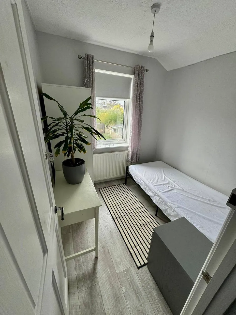 ✅ З 19-го липня в районі  Hornchurch/Romford буде здаватись Single room